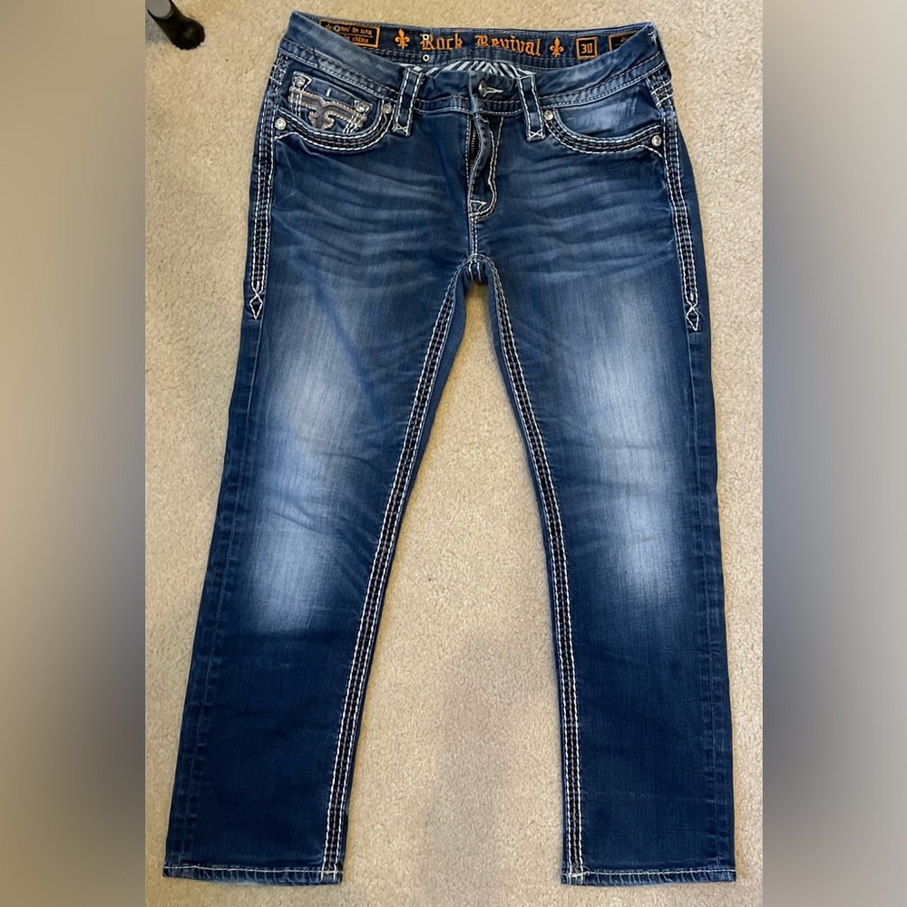 Gently worn Rock Revival Capri